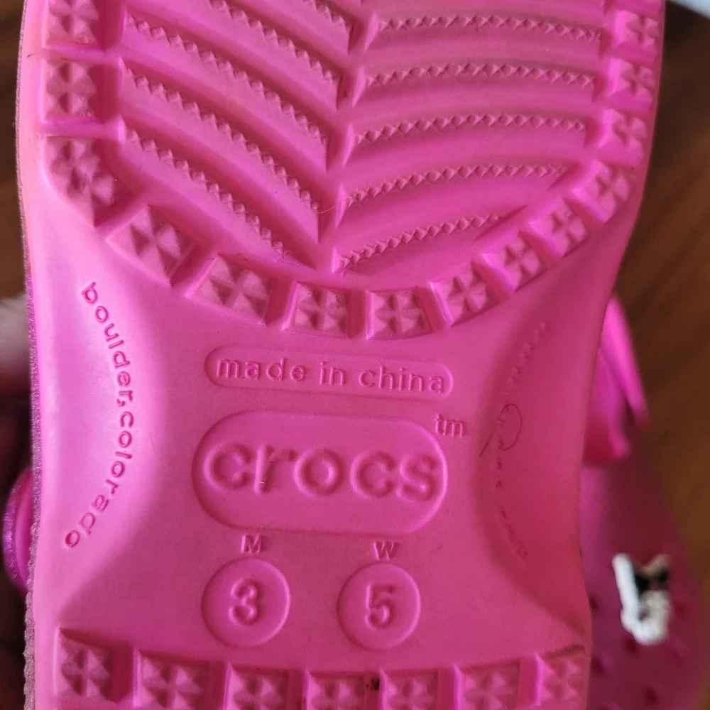 CROCS Sparkly Pink Kids Slippers with Cute Charms